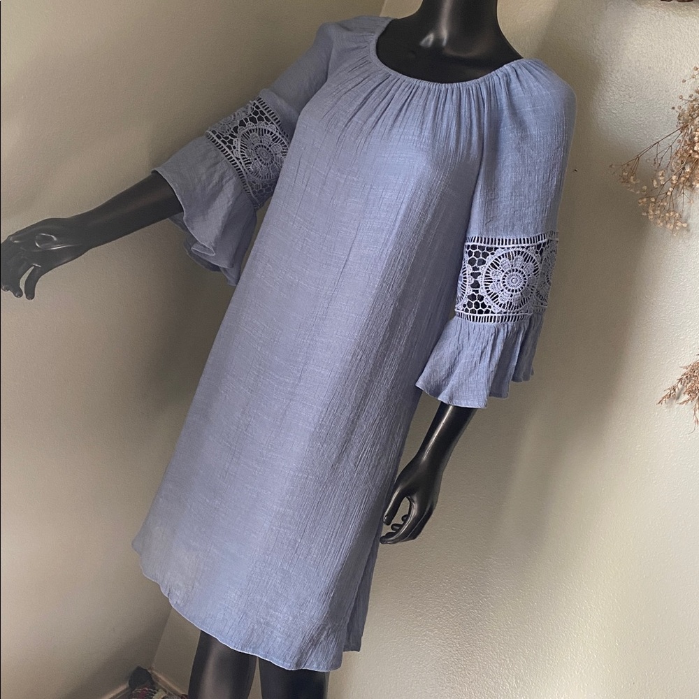 INDIGO ROSE Chic Light Blue Dress with Crochet Sleeves - Picture 5 of 14